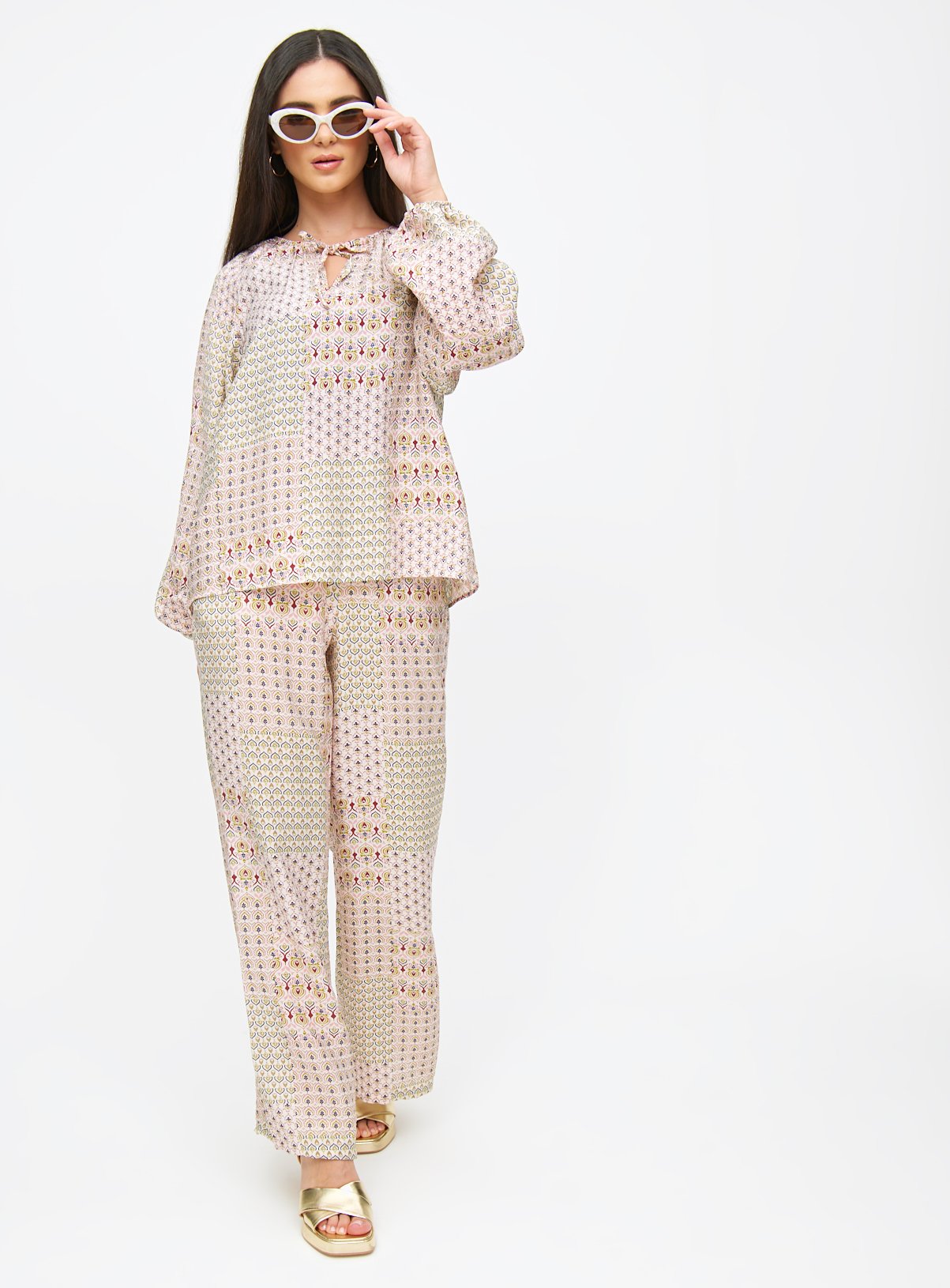 Patchwork Tile Print Wide Leg Coord Trousers 18 - Image 3 thumbnail